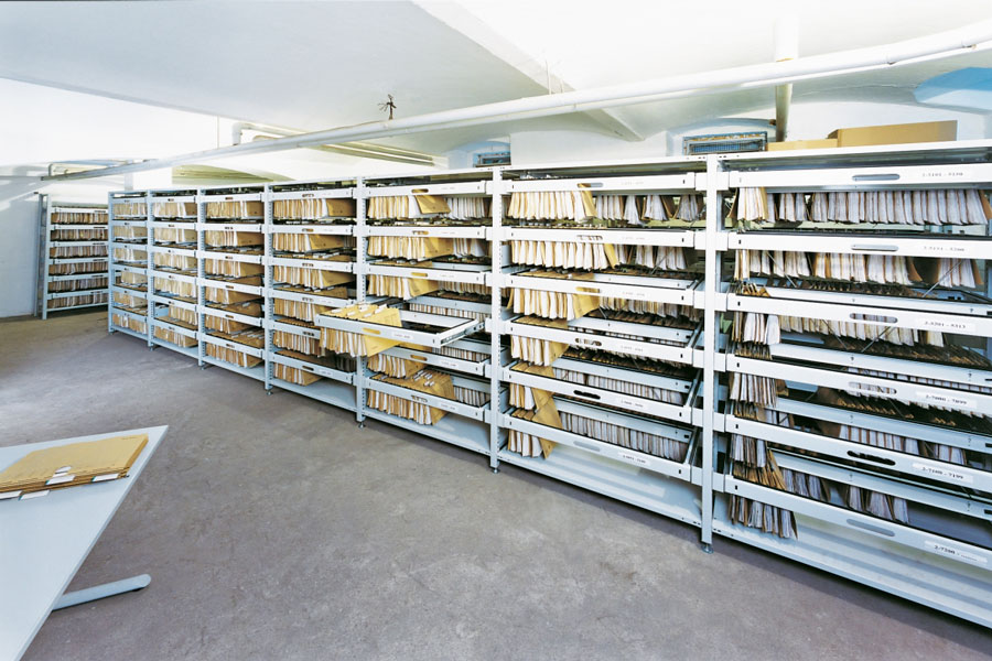 rafturi arhiva pentru birouri